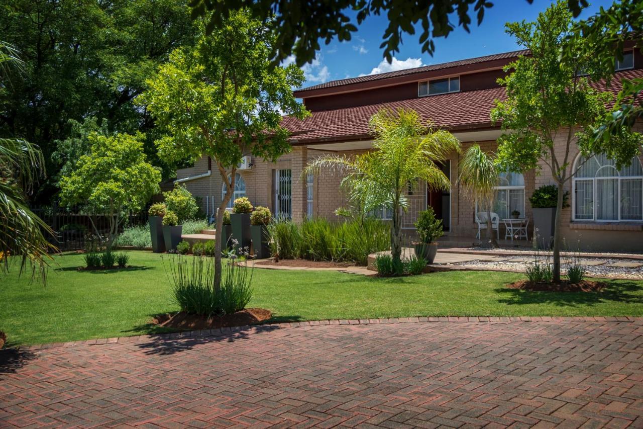 Park Living Guesthouse Bloemfontein Exterior foto